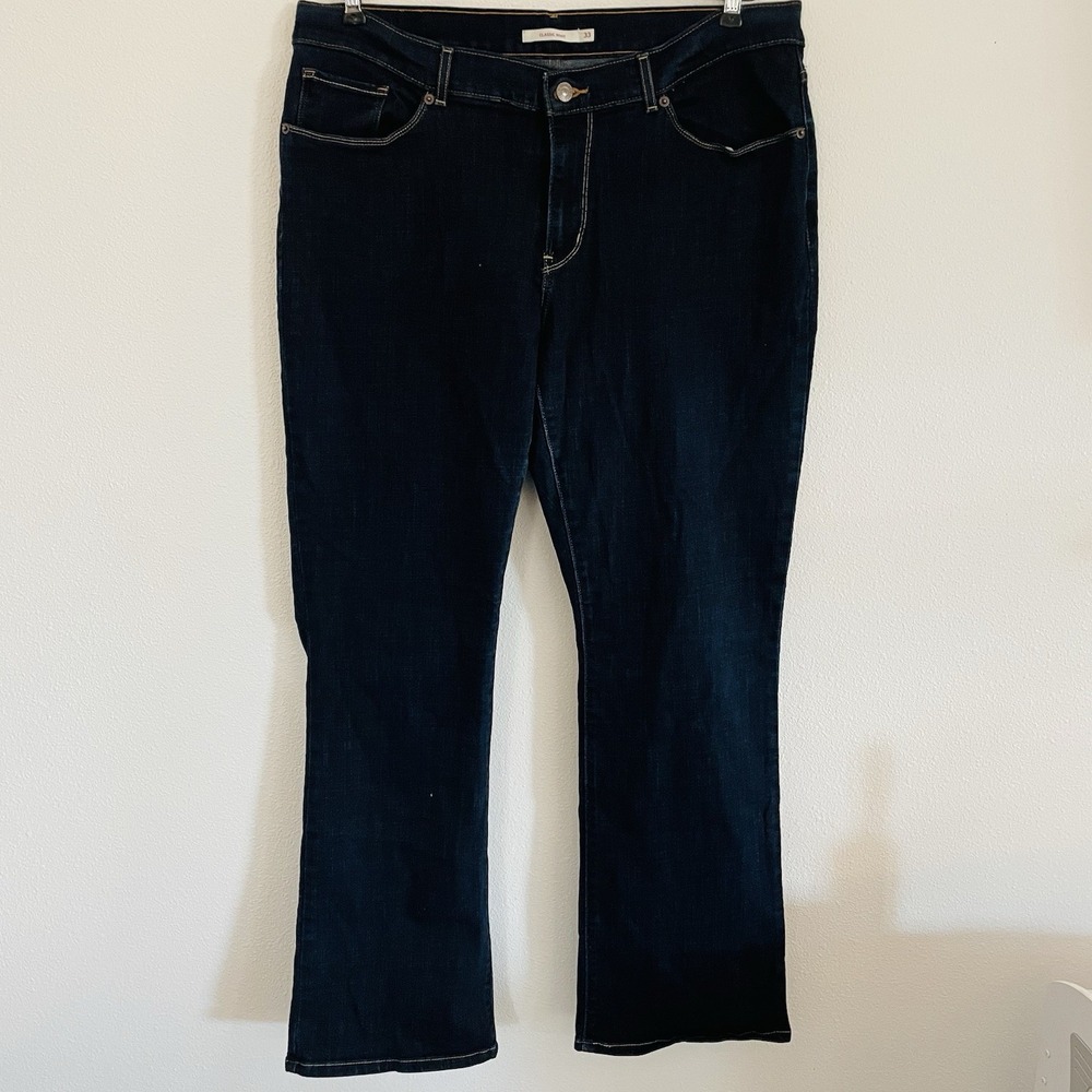 EUC Levi's Classic Boot Cut Jeans Denim Stretch‎ Dark Women's-Actual Size-36x31